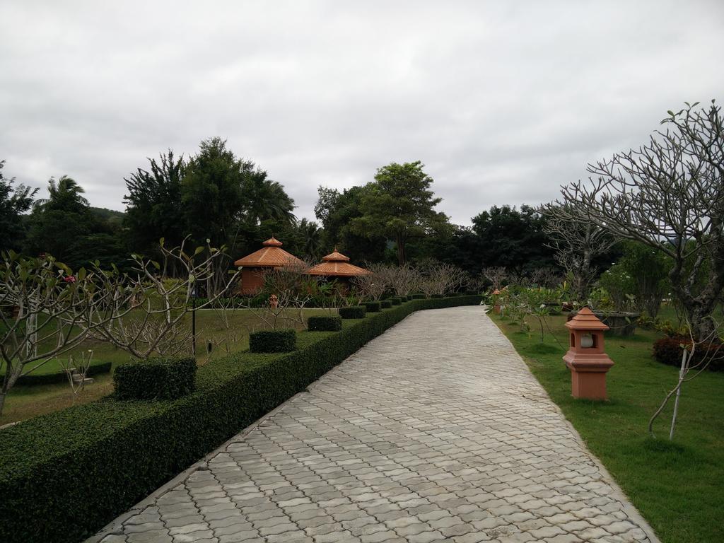 Lilawalai Resort Nong Nam Daeng Екстериор снимка